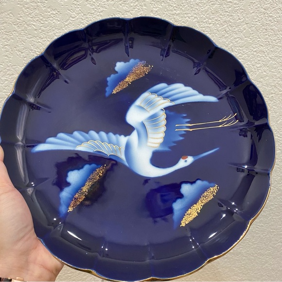 Vintage Japanese Nyazan Jakuzan Crane Cobalt Blue Decorative 10” Pedestal Plate - Picture 2 of 11